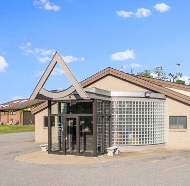 outdoor view -Omni Dental McMurray