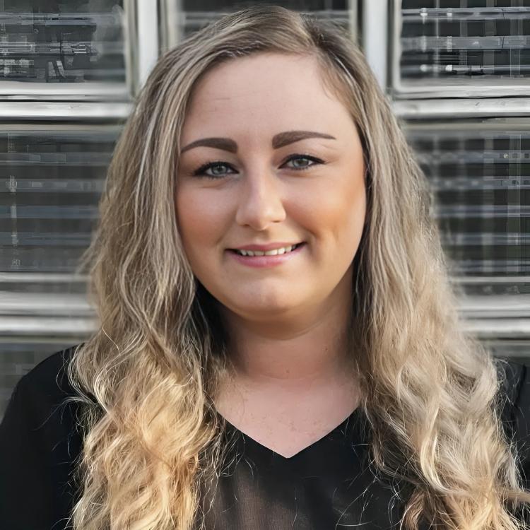 Mandi-Treatment Coordinator-Omni Dental McMurray